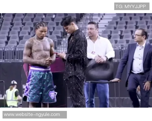 戴维斯与加西亚精彩对决直播全程回顾与赛后分析